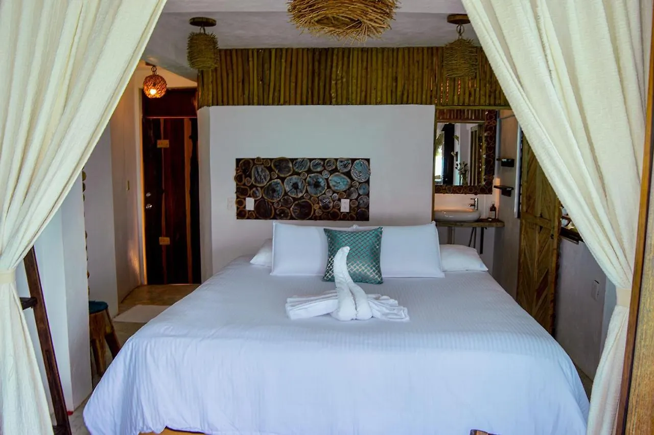 Xcabal Hotel boutique Bacalar